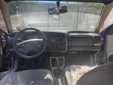 авто из кореи в наличии: Volkswagen Vento: 1992 г., 1.8 л, Механика, Бензин, Седан