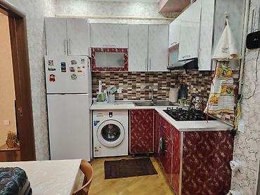 Uzunmüddətli kirayə mənzillər: Kiraye ev_nefçiler metrosuna yaxin 14/10 mertebesinde 2 otaqli ev -da lalafo.az — 2 Uzunmüddətli kirayə mənzillər: Kiraye ev_nefçiler metrosuna yaxin 14/10 mertebesinde 2 otaqli ev — 2