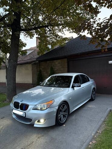 коврик держатель для телефона в машину: BMW 5 series: 2004 г., Седан