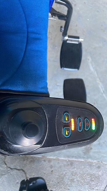 Инвалидные коляски: Elektrikli əlil arabası Joystick idarəetmə paneli: sürət — 3