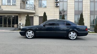 Mercedes-Benz: Mercedes-Benz E-Class: 1997 г., 4.2 л, Автомат, Бензин, Седан — 4
