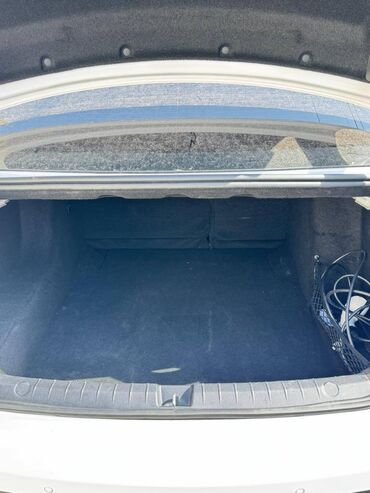 BYD: BYD Destroyer 05: 1.5 l | 2024 il 9598 km Sedan — 12