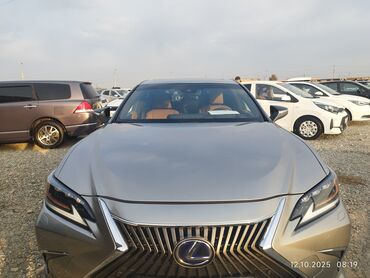какие машины входят в комфорт яндекс такси в бишкеке: Lexus ES: 2019 г., 2.5 л, Автомат, Бензин, Седан
