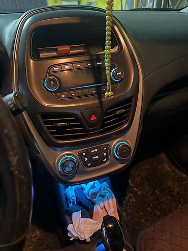 spark 7: Chevrolet Spark: 2016 г., Автомат, Хэтчбэк — 4