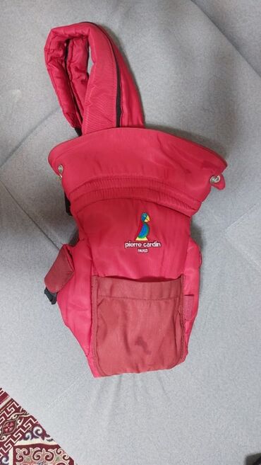 многофункциональная коляска для детей: Переноска-кенгуру для детей Pierre Cardin, красная. Особенности: -