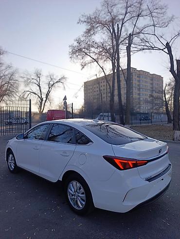 Changan: Changan Eado: 2022 г., Автомат, Электромобиль, Седан — 5