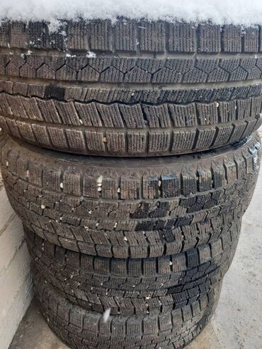 зимние шины на ниву 21214: Шиналар 205 / 60 / R 16, Кыш, Колдонулган, Комплект, Жеңил унаалар, Кытай