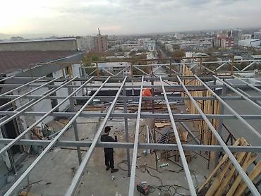 Навесы: Навес из поликарбоната с металлическим каркасом - — 24