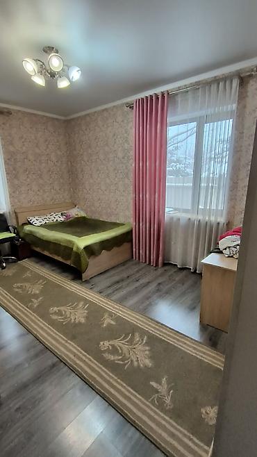 Продажа коттеджей и домов: Продается жилой дом 5 жил.комгат, кухня, ванна, санузел, котельная в — 10