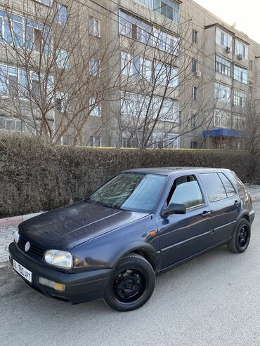 полицейский машина: Volkswagen Golf: 1992 г., 1.8 л, Механика, Бензин, Хэтчбэк