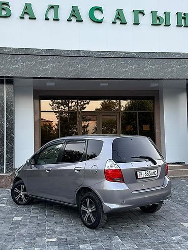 mugen fit: Honda Fit: 2004 г., Автомат, Бензин, Хэтчбэк — 4