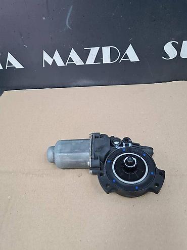 bas ovaj: MOTOR PODIZACA STAKLA ZA KIA SPORTAGE OD 2010. DO 2015. GOD. | desni — 2