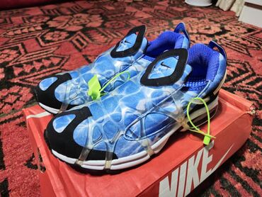 Кроссовки и спортивная обувь: Мужские кроссовки, 42.5, Nike, Новый, цвет - Голубой, Самовывоз, Платная доставка