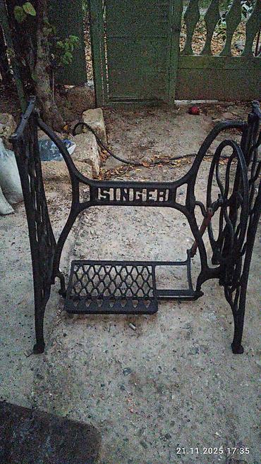 antik samdan: Məhsul: Singer pedal mexanizmi və dəmir altlıq (tikiş maşını üçün) — 1