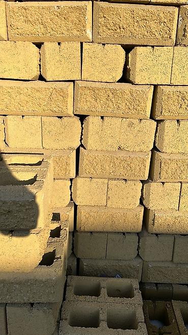 Пескоблок: Пескоблок Рваный, Заборный, 190x190x390, Платная доставка — 10