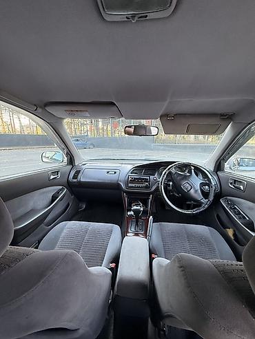 mazda sedan: Honda Accord: 2001 г., 2 л, Автомат, Бензин, Седан — 7