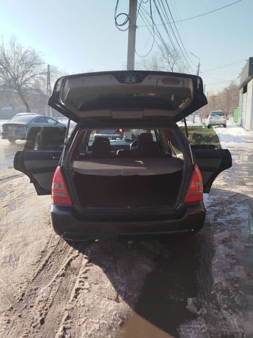 Subaru: Subaru Forester: 2004 г., 2 л, Автомат, Бензин, Кроссовер