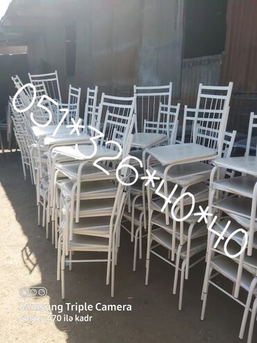 Masa və oturacaq dəstləri: Qonaq otağı üçün, Yeni, Açılan, Dördbucaq masa, 4 stul — 10