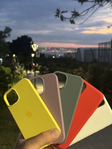 ayfon promaks 15 işlənmiş: Müxtəlif rənglərdə təklif olunan bu silikon keyslər iPhone 11