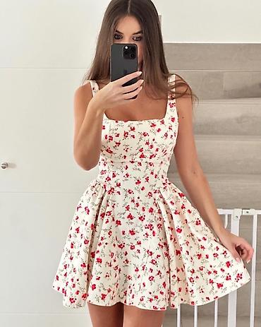 exit haljine: 🍒Mini haljine sa širokom suknjom i cvetnim/voćnim printom
✅2800 din — 7