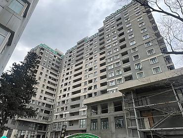 Mənzillər: 4 otaqlı, Yeni tikili, 151 kv. m — 1