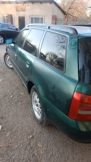 Audi: Audi A4: 2000 г., 2.4 л, Автомат, Бензин, Универсал — 3