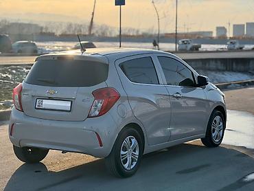 Chevrolet: Chevrolet Spark: 2018 г., 1 л, Вариатор, Бензин, Хэтчбэк — 4
