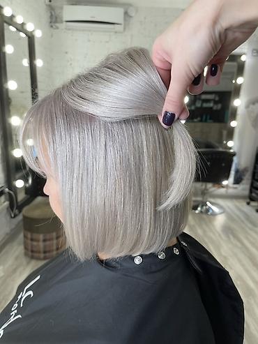 Парикмахеры: Милые дорогие девушки. Предлагаю Вам все виды качественного грамотного — 18