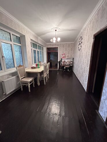 Köhnə tikili: Mingəçevir, 4 otaqlı, Köhnə tikili, 150 kv. m — 2