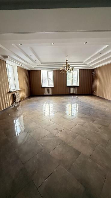 Продажа другой коммерческой недвижимости: 🏢 ПРОДАЁТСЯ КОММЕРЧЕСКОЕ ПОМЕЩЕНИЕ В САМОМ ЦЕНТРЕ БИШКЕКА 📍 — 17