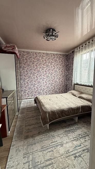 вагон токмок: 5 бөлмө, 150 м², 6 соток, Кара-Балта, Менчик ээси — 1