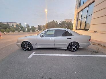 baw 212 qiymeti: Mercedes-Benz E-Class: 2.8 l | 1998 il Sedan — 3