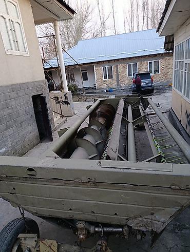 Самоходные косилки: Самоходная косилка-жатка Fortschritt E303 с рабочей приставкой — 1