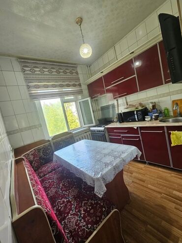 квартиры на продаже: 3 комнаты, 60 м², 105 серия, 4 этаж, Косметический ремонт
