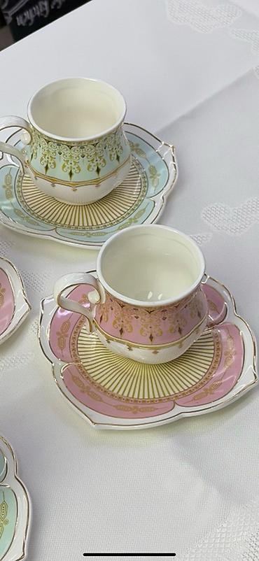 кофе lavazza: Набор кофейных чашек с блюдцами, фарфор. Состав: - 2 вида чашек — 2