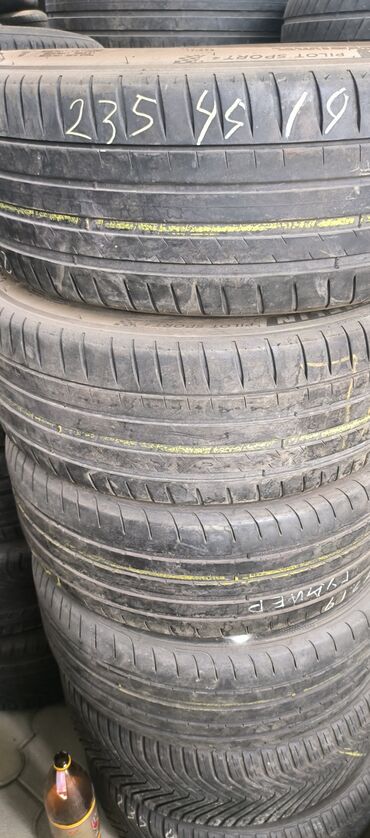 Шины: Шины 235 / 45 / R 19, Лето, Б/у, Легковые, Германия, Michelin