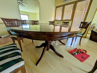 Stolovi: Prodajem trpezarijski sto proizvođača Dekor Kruševac, dimenzija — 3