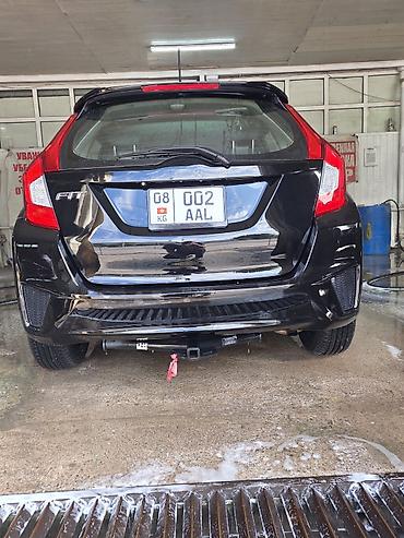 Продажа авто: Honda Fit: 2016 г., Вариатор, Хэтчбэк — 2