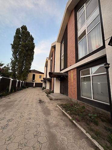 Продажа таунхаусов: 6 комнат, 196 м², 1 соток, Старый толчок рынок / базар Горячая вода, Газ, Канализация — 19