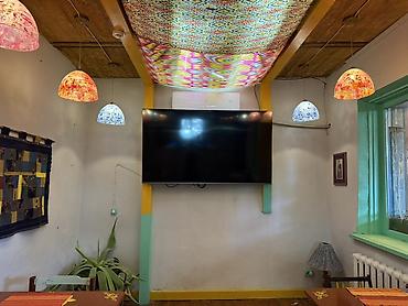 лампа потолочная: Модель YASIN 75M8G 4K UHD WebOS Hub. Параметр Характеристика — 2