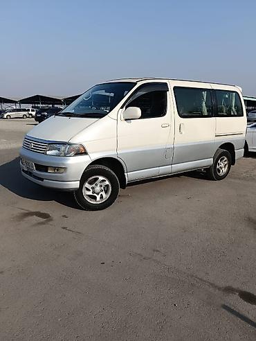 smart open: Toyota Regius: 1998 г., Автомат, Газ, Минивэн — 1