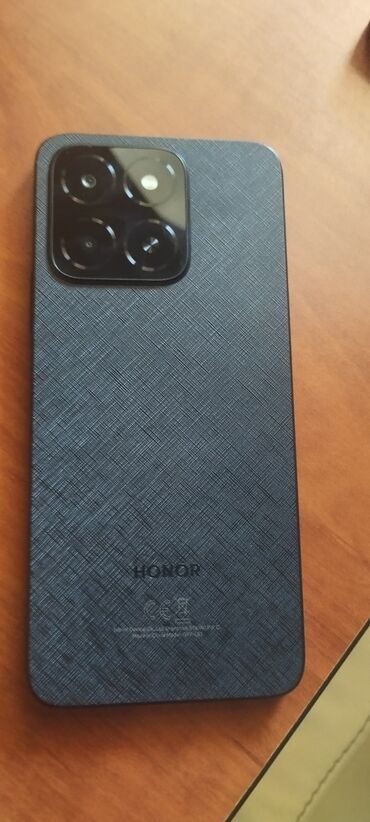 сотовый кнопочный телефон fly ff 281: Honor X5b, 64 ГБ, цвет - Черный, Отпечаток пальца
