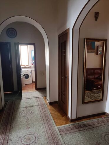 кабинет для салона: 4 комнаты, 91 м², Сталинка, 2 этаж, Евроремонт
