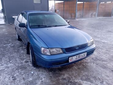 Toyota: Toyota Carina: 1993 г., 2 л, Механика, Бензин, Седан