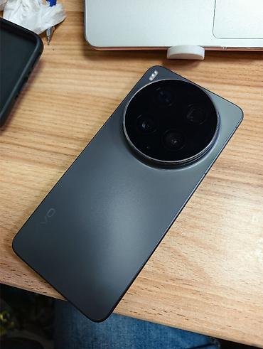 VIvo x300 Ultra Global РСТ Продам данный телефон. Все документы в