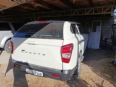 боковая: Nissan Pathfinder: 2019 г., Внедорожник — 4