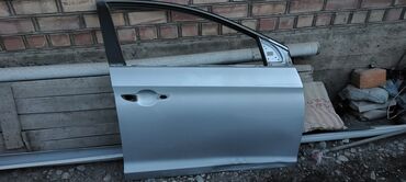 кузовные запчасти на дэу нексия в бишкеке: Дверь Передняя левая Hyundai, Б/у, Оригинал