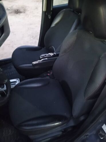 рд 1: Nissan Note: 2011 г., 1.6 л, Автомат, Газ, Хетчбек