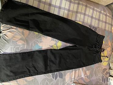 Джинсы: Джинсов — 4 модели кто возьмёт много вещей по 200сом (нужны деньги — 10