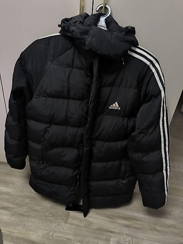 адидас зипка: Куртка Adidas, черный - Спортивный дизайн с фирменными тремя белыми — 4